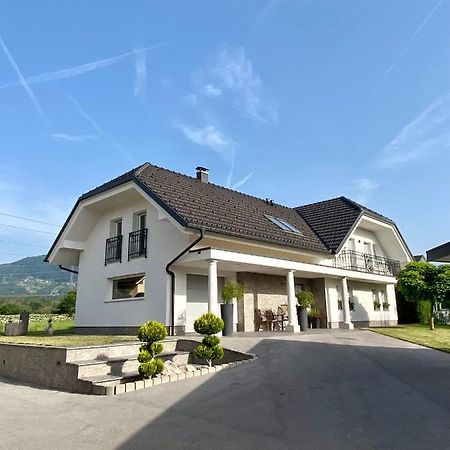 Hisa Helena Vila Kranj Exterior foto