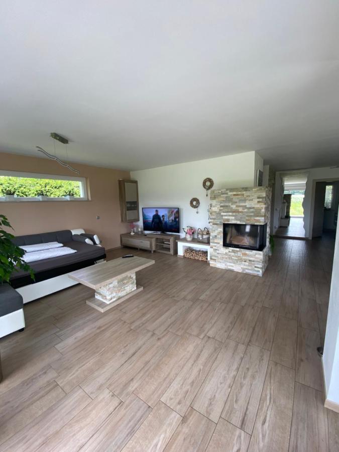 Hisa Helena Vila Kranj Exterior foto